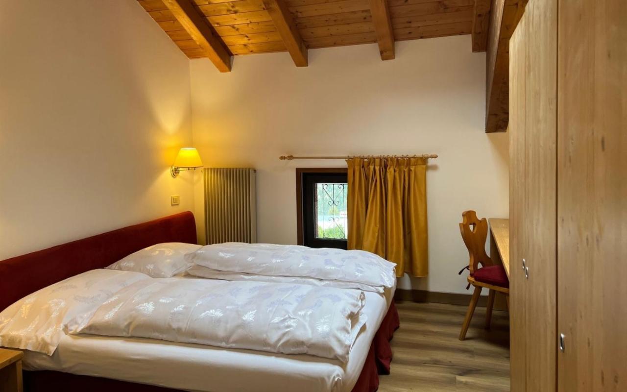 Antico Albergo Stella D'Italia Folgaria Exterior photo